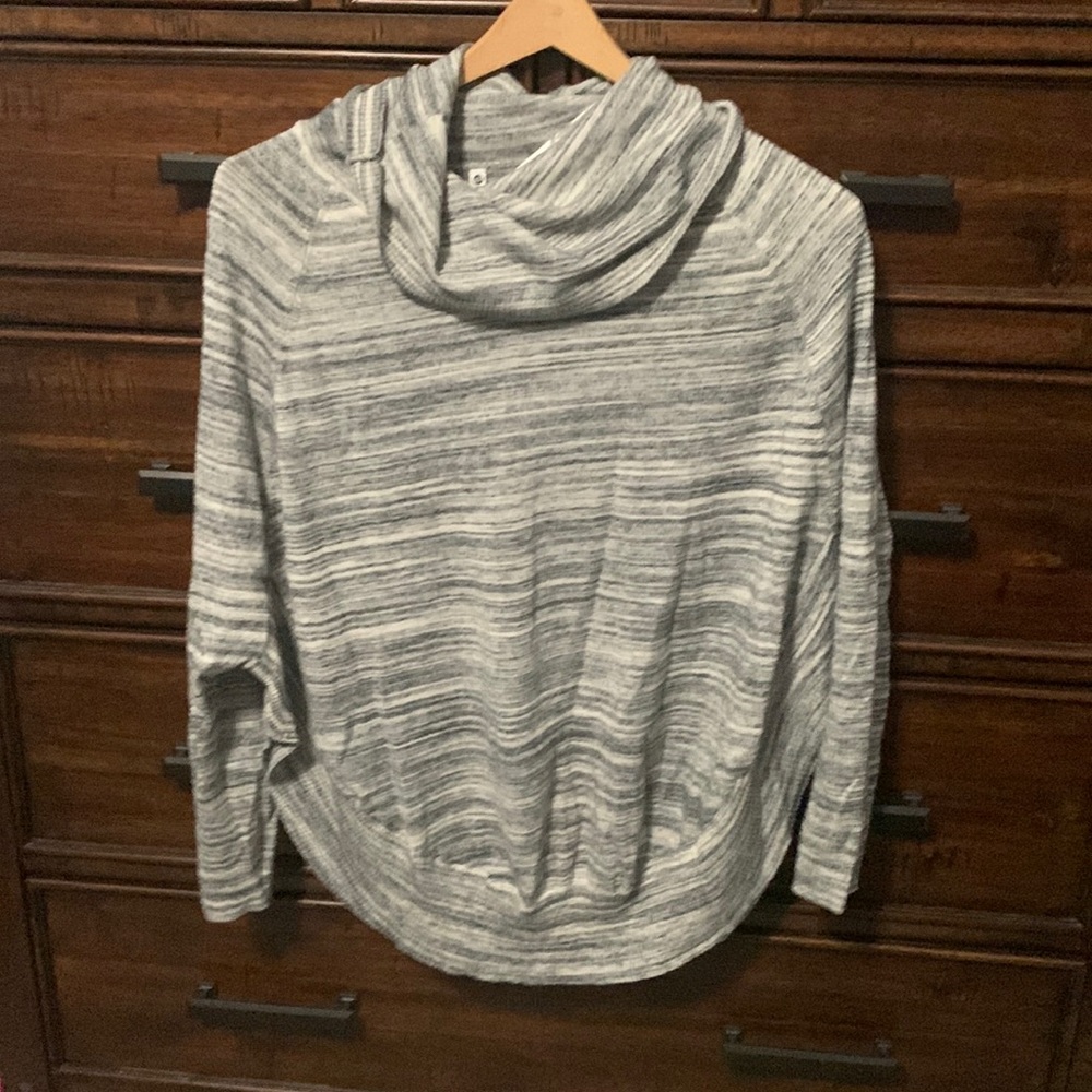Leo & Nicole pullover Grey